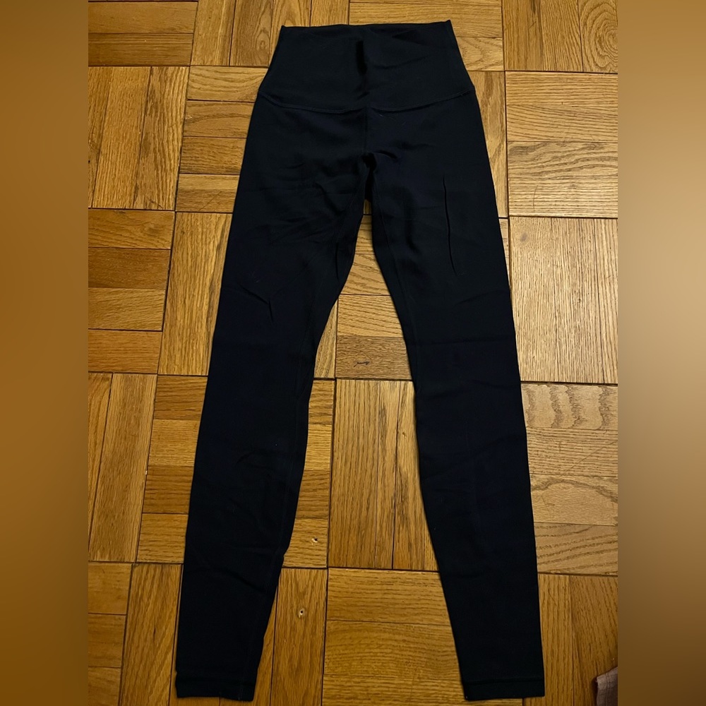 Lululemon navy blue size 4 align leggings